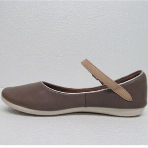 Clarks Artisan Sage Leather Mary Jane Shoes Style Feature Film Flats Size 7.5